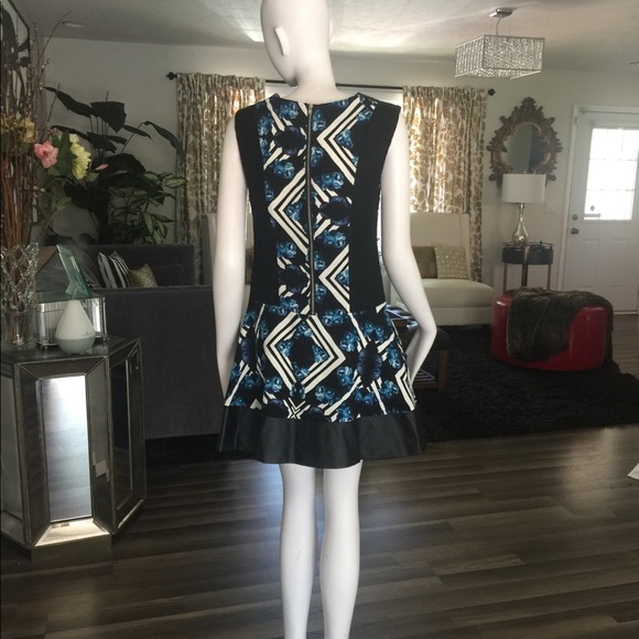 MINKPINK Dress - Picture 2 of 6